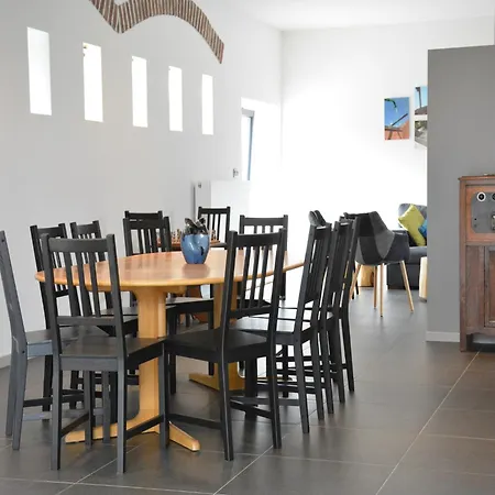 Retreat, Fernelmont, Cleaning Included Holiday home *